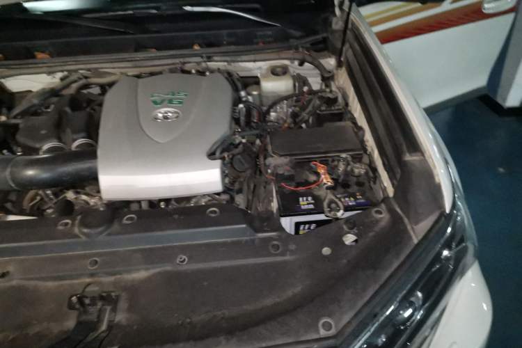Used Toyota Prado 2019 3.5L Automatic TX-L Deluxe Edition with Rear-Mounted Spare Tire Engine Bay Left