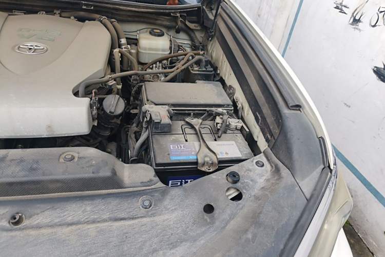 Used Toyota Prado 2019 3.5L Automatic TX-L Deluxe Edition with Rear-Mounted Spare Tire Engine Bay Left