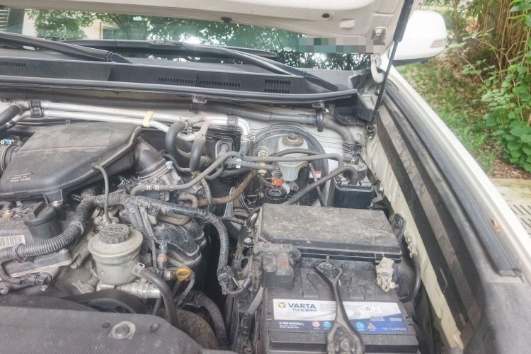 Used Toyota Prado  Engine Bay Left
