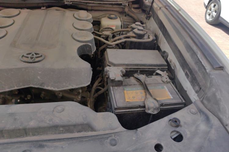 Used Toyota Prado  Engine Bay Left