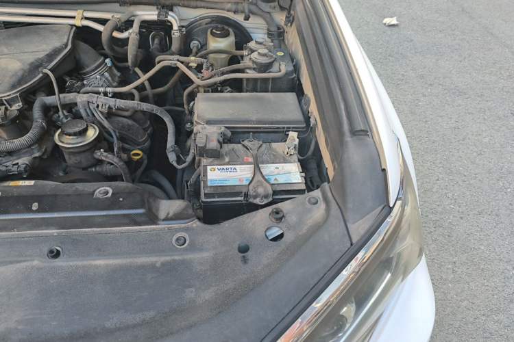 Used Toyota Prado  Engine Bay Left
