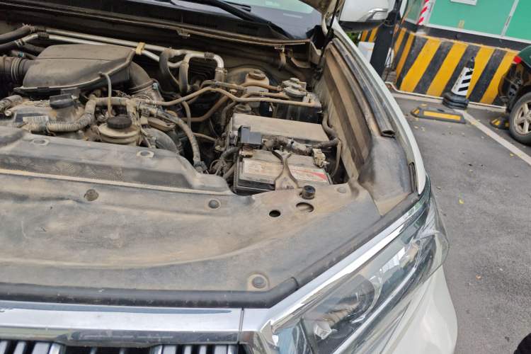 Used Toyota Prado 2019 2.7L TX-L Nine Air Systems External Mounting Sunroof – Middle East Engine Bay Left
