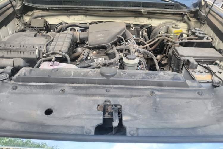 Used Toyota Prado  Engine Bay