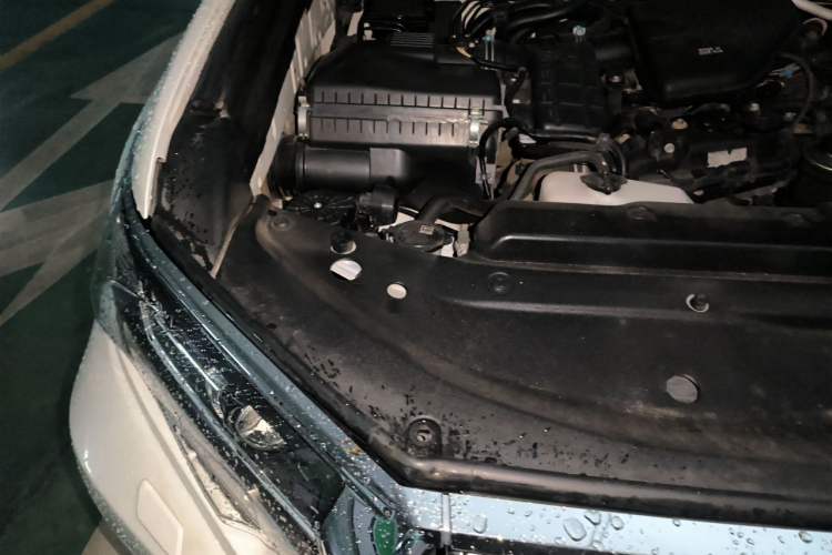 Used Toyota Prado 2019 2.7L TX-L U.S. Specification Engine Bay Right