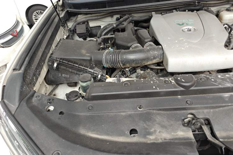Used Toyota Prado 2019 3.5L Automatic TX-L Deluxe Edition with Rear-Mounted Spare Tire Engine Bay Right