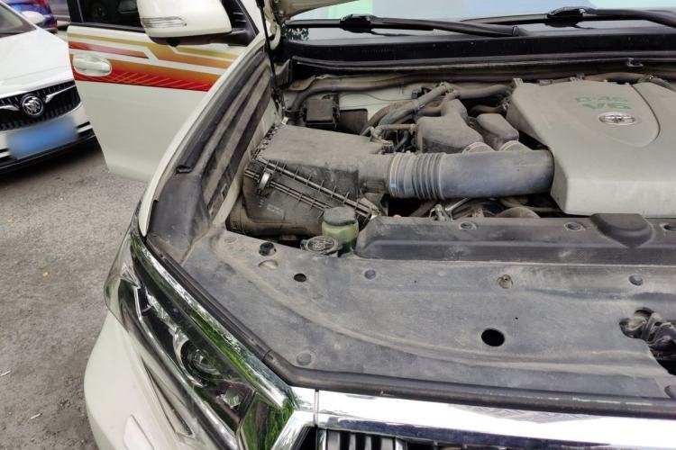 Used Toyota Prado 2019 3.5L Automatic TX-L Deluxe Edition with Rear-Mounted Spare Tire Engine Bay Right