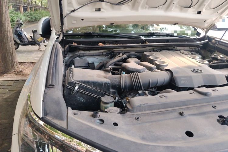 Used Toyota Prado  Engine Bay Right