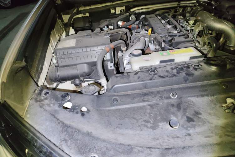 Used Toyota Prado  Engine Bay Right