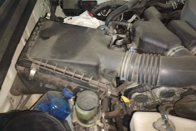 Used Toyota Prado 2019 3.5L Automatic TX-L Deluxe Edition with Rear-Mounted Spare Tire Engine Bay Right