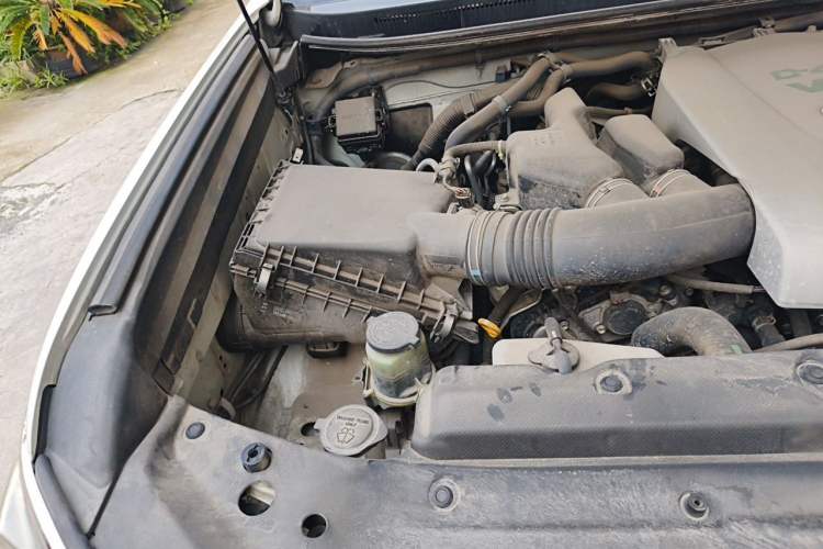 Used Toyota Prado 2019 3.5L Automatic TX-L Deluxe Edition with Rear-Mounted Spare Tire Engine Bay Right