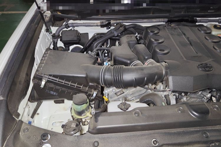 Used Toyota Prado  Engine Bay Right