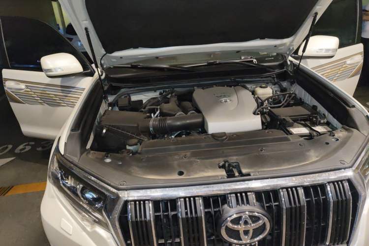 Used Toyota Prado 2019 3.5L Automatic TX-L Deluxe Edition Engine Bay Right