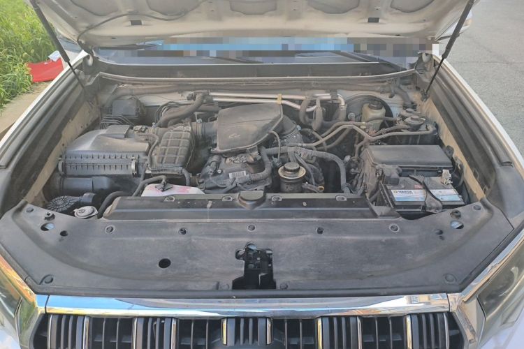Used Toyota Prado  Engine Bay
