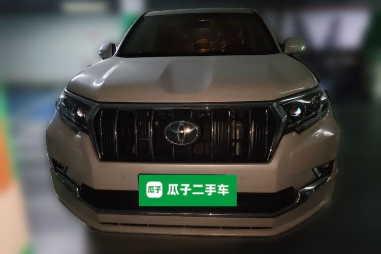 Used Toyota Prado 2019 3.5L Automatic TX-L Deluxe Edition with Rear-Mounted Spare Tire Front