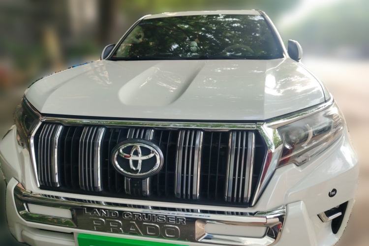 Used Toyota Prado  Front