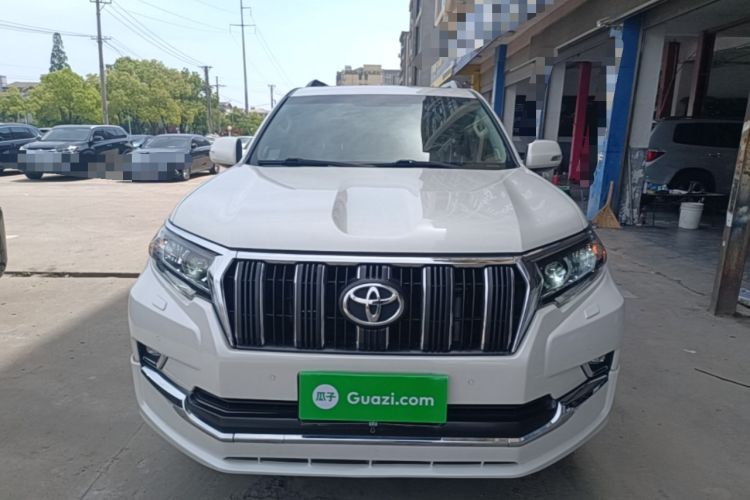 Used Toyota Prado 2019 3.5L Automatic TX-L Deluxe Edition with Rear-Mounted Spare Tire Front