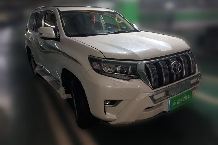 Used Toyota Prado 2019 2.7L TX-L U.S. Specification Front Right 45 Deg