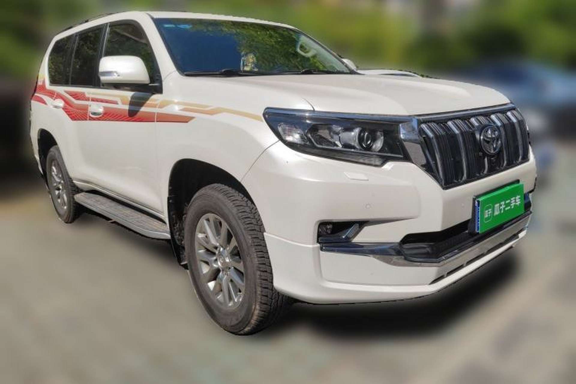 Used Toyota Prado 2019 3.5L Automatic TX-L Deluxe Edition with Rear-Mounted Spare Tire Front Right 45 Deg