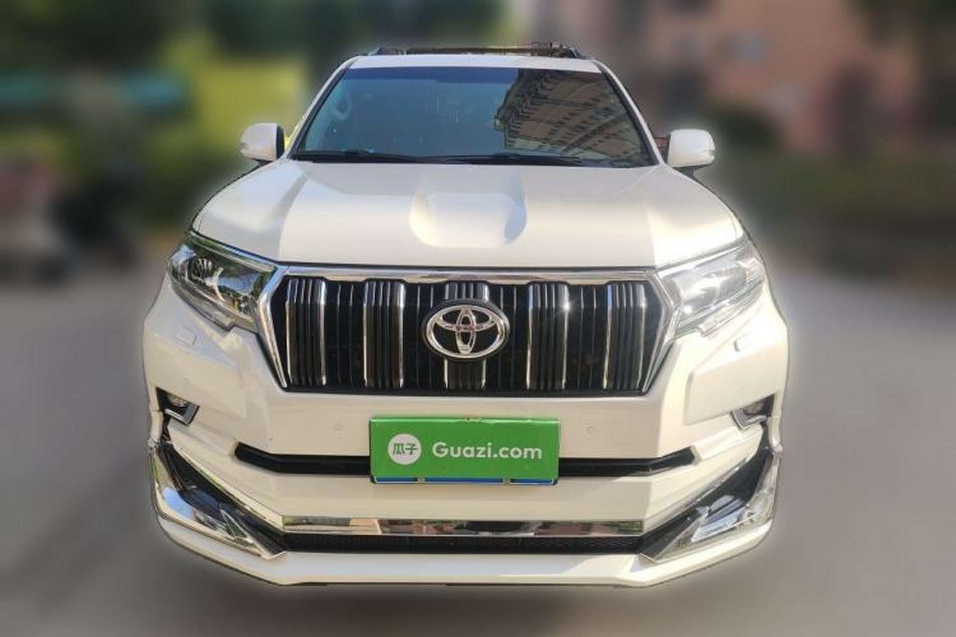 Used Toyota Prado 2019 3.5L Automatic TX-L Deluxe Edition with Rear-Mounted Spare Tire Front