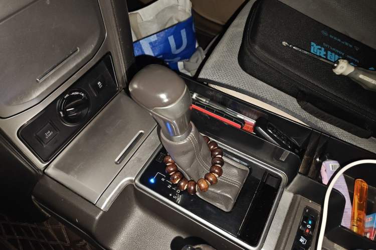 Used Toyota Prado  Gear Lever