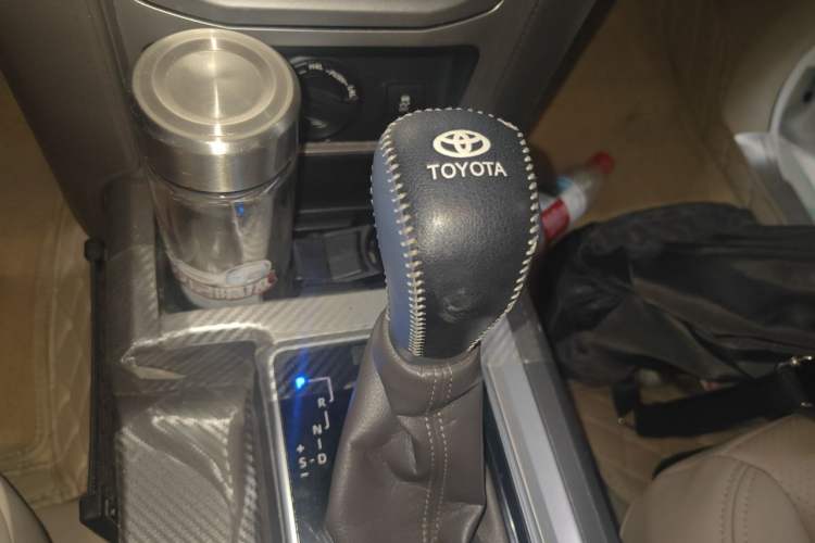 Used Toyota Prado  Gear Lever