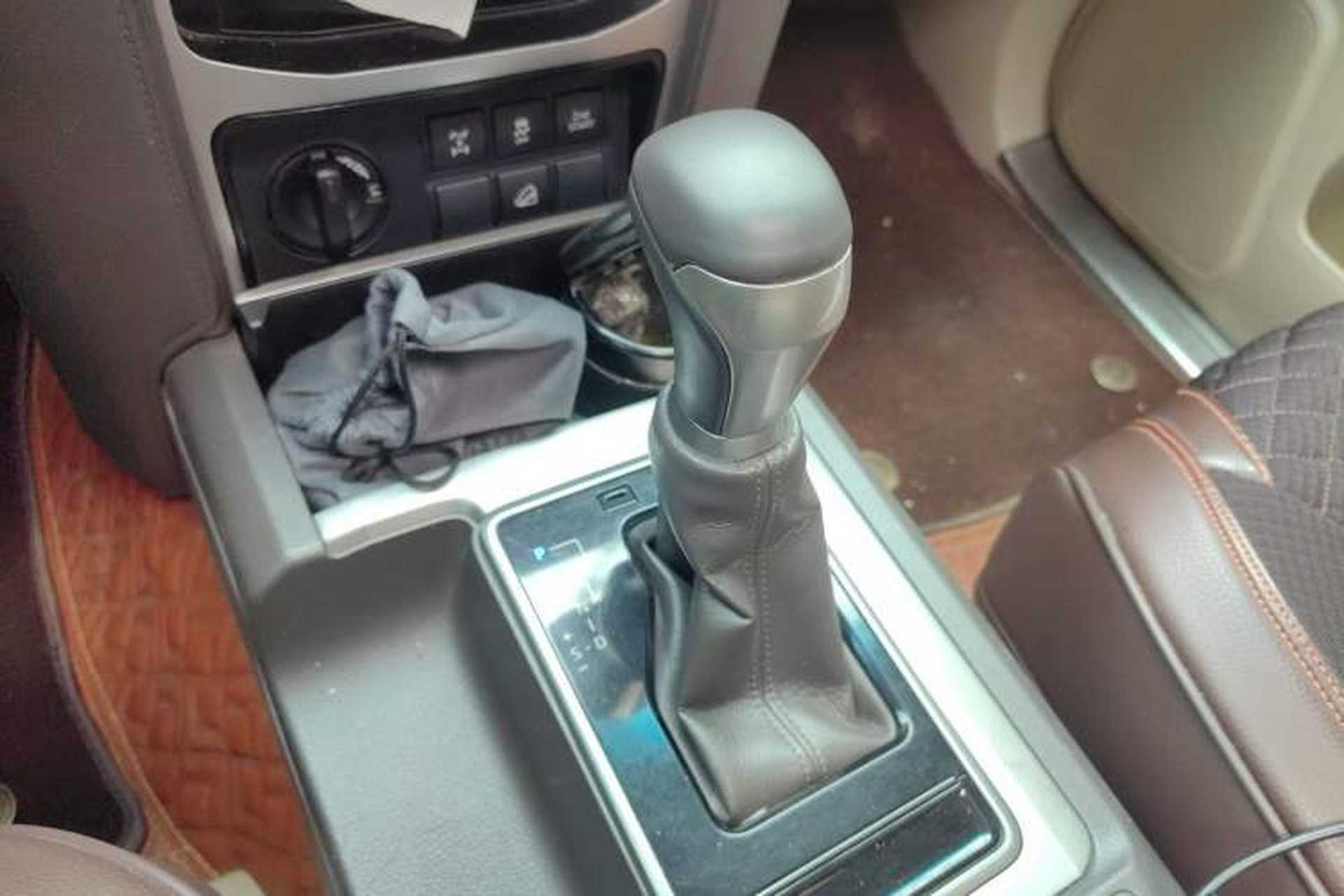 Used Toyota Prado  Gear Lever