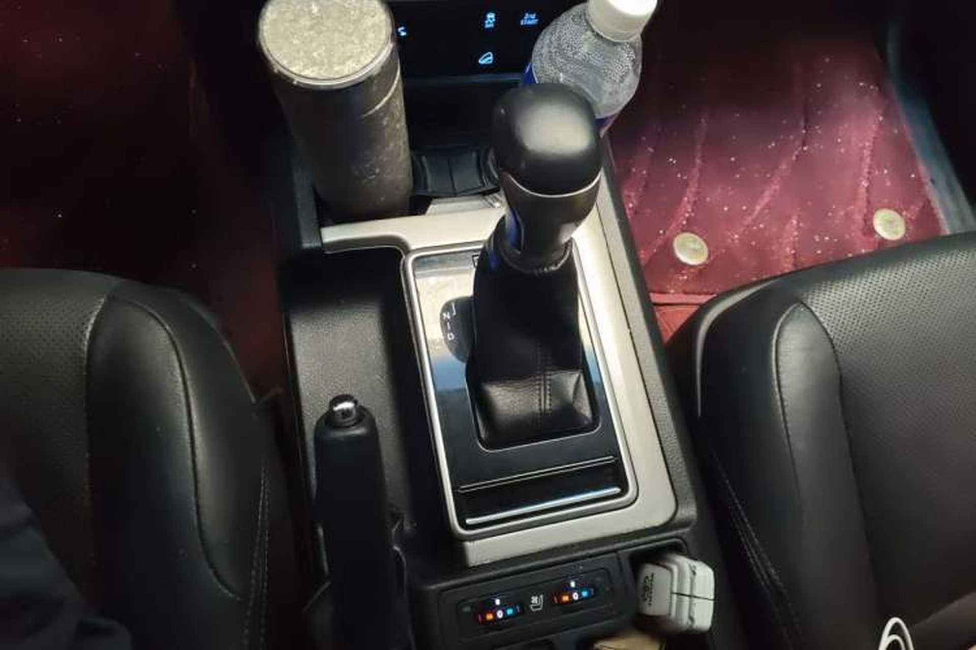 Used Toyota Prado 2019 3.5L Automatic TX-L Deluxe Edition with Rear-Mounted Spare Tire Gear Lever