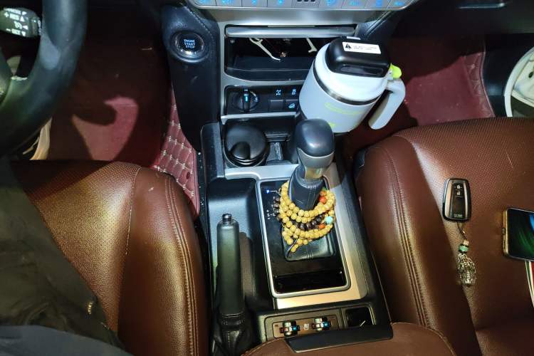 Used Toyota Prado  Gear Lever