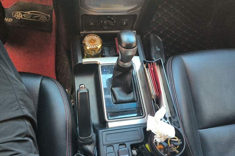 Used Toyota Prado  Gear Lever