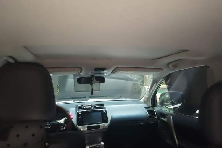 Used Toyota Prado 2019 3.5L Automatic TX-L Deluxe Edition with Rear-Mounted Spare Tire Headliner