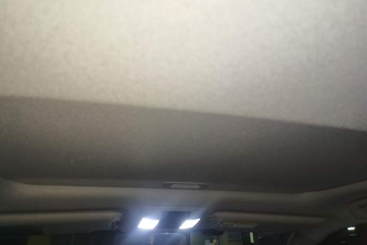 Used Toyota Prado 2019 3.5L Automatic TX-L Deluxe Edition with Rear-Mounted Spare Tire Headliner