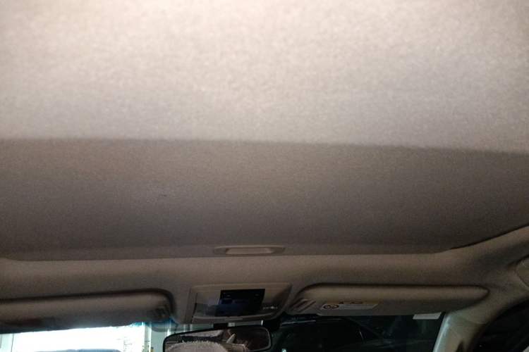 Used Toyota Prado 2019 3.5L Automatic TX-L Deluxe Edition with Rear-Mounted Spare Tire Headliner