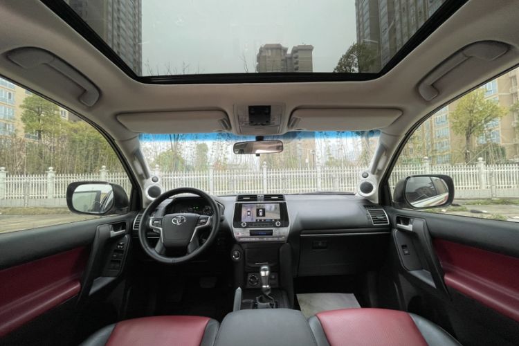 Used Toyota Prado 2019 3.5L Automatic TX-L Deluxe Edition with Rear-Mounted Spare Tire Headliner