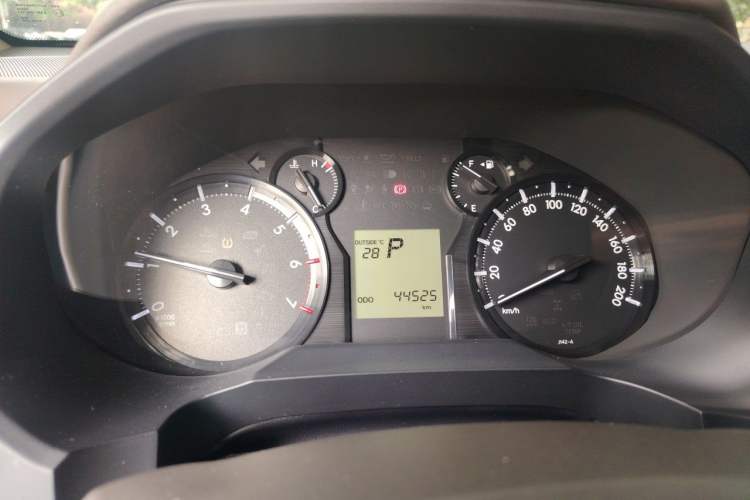 Used Toyota Prado  Instrument Cluster