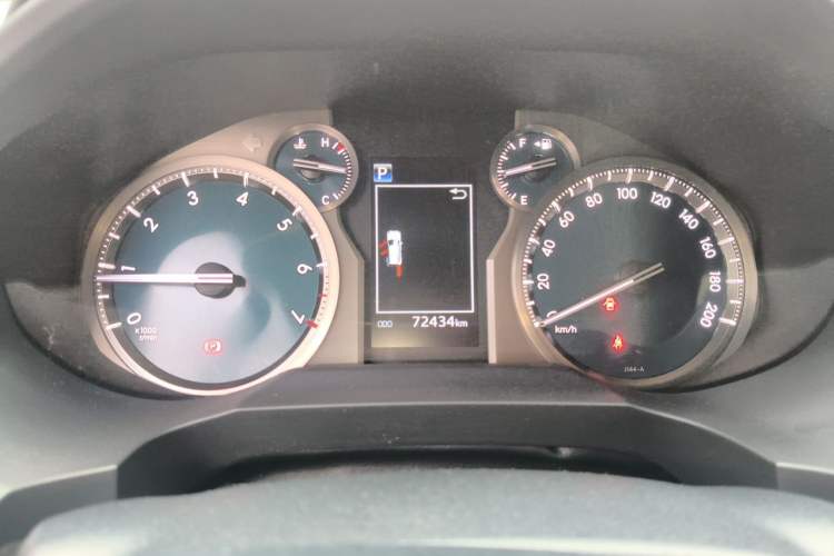Used Toyota Prado 2019 3.5L Automatic TX-L Deluxe Edition with Rear-Mounted Spare Tire Instrument Cluster