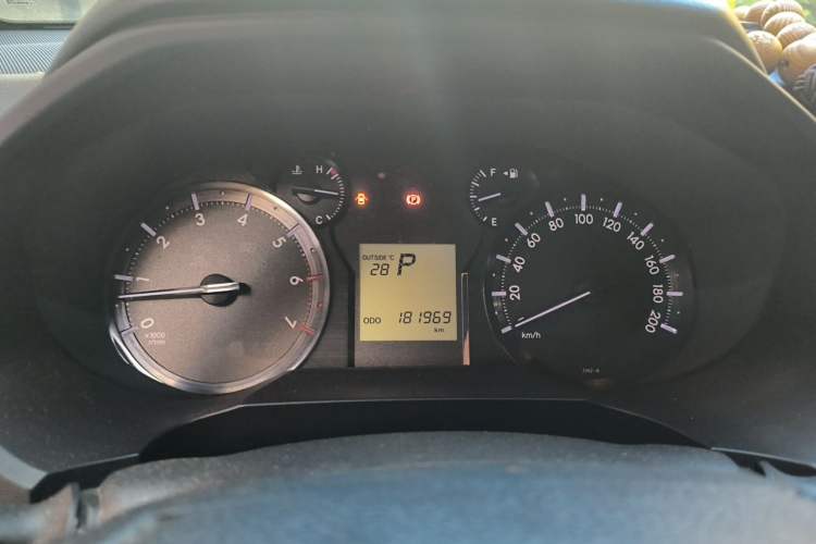 Used Toyota Prado  Instrument Cluster