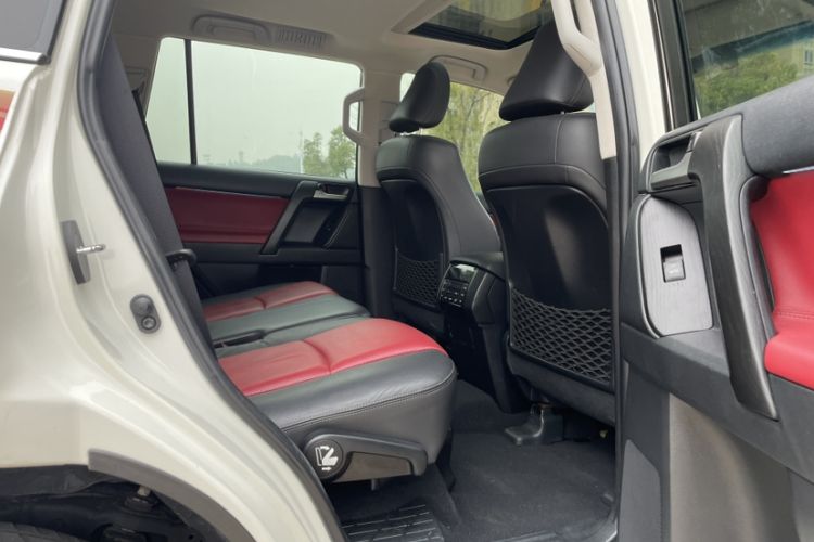 Used Toyota Prado 2019 3.5L Automatic TX-L Deluxe Edition with Rear-Mounted Spare Tire Interior 13
