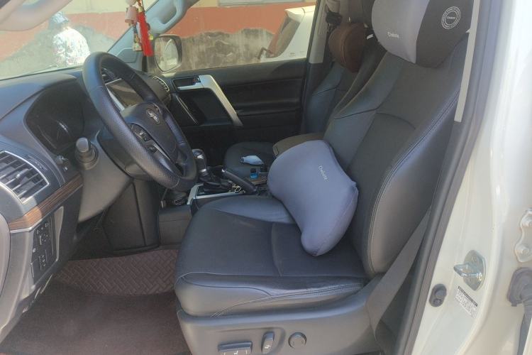 Used Toyota Prado 2019 3.5L Automatic TX-L Deluxe Edition with Rear-Mounted Spare Tire Left Front Seat