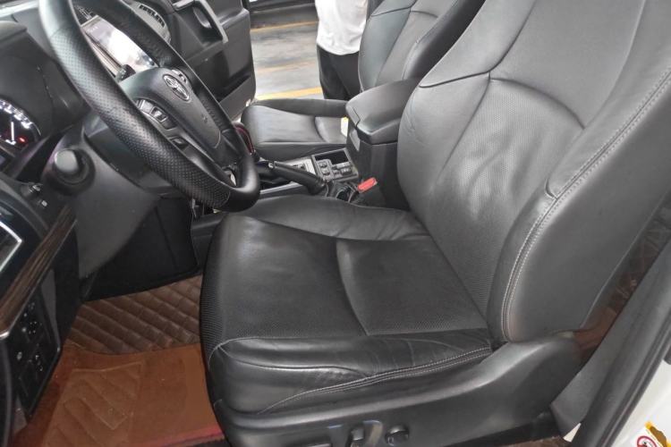 Used Toyota Prado 2019 3.5L Automatic TX-L Deluxe Edition with Rear-Mounted Spare Tire Left Front Seat