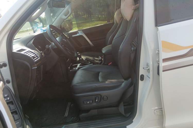 Used Toyota Prado 2019 3.5L Automatic TX-L Deluxe Edition Left Front Seat