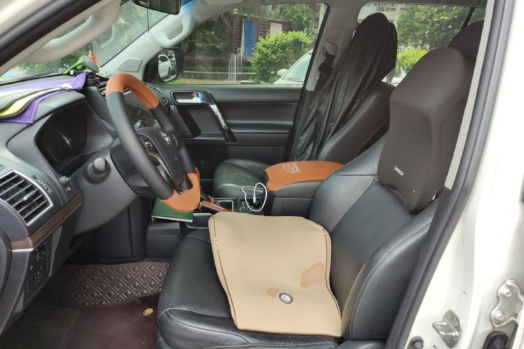 Used Toyota Prado 2019 3.5L Automatic TX-L Deluxe Edition with Rear-Mounted Spare Tire Left Front Seat