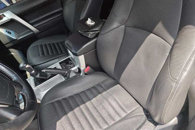 Used Toyota Prado 2019 3.5L Automatic TX-L Deluxe Edition Left Front Seat