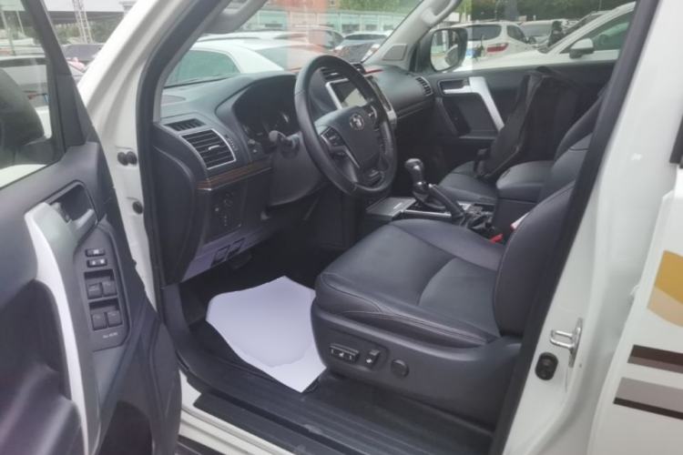 Used Toyota Prado 2019 3.5L Automatic TX-L Deluxe Edition Left Front Seat