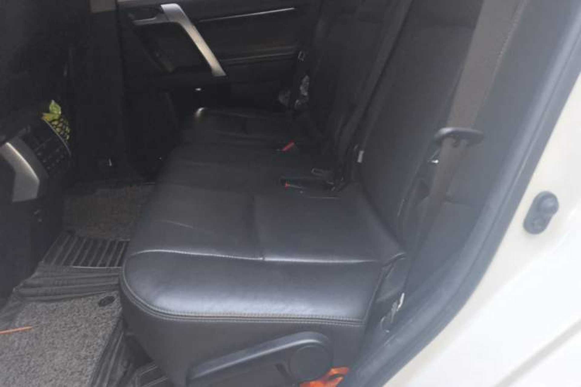 Used Toyota Prado 2019 3.5L Automatic TX-L Deluxe Edition with Rear-Mounted Spare Tire Left Rear Seat