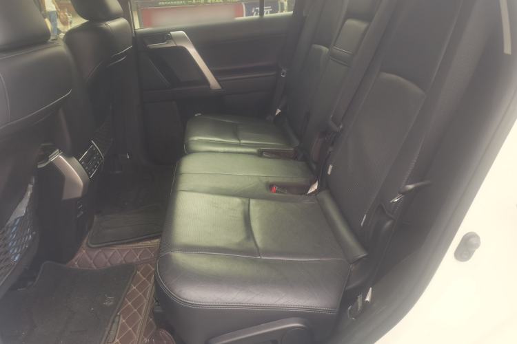 Used Toyota Prado 2019 3.5L Automatic TX-L Deluxe Edition Left Rear Seat