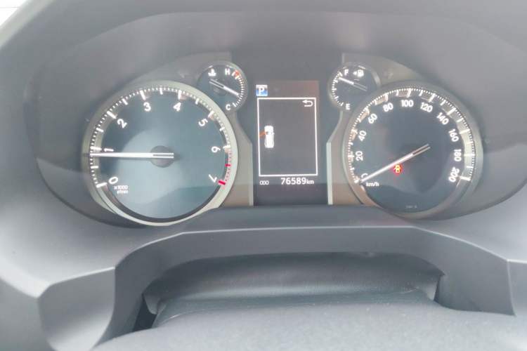 Used Toyota Prado 2019 3.5L Automatic TX-L Deluxe Edition Odometer Close Up