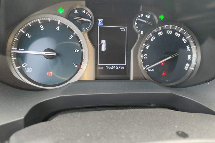 Used Toyota Prado 2019 3.5L Automatic TX-L Deluxe Edition Odometer Close Up