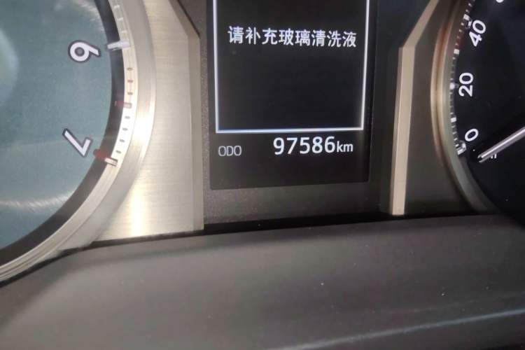 Used Toyota Prado 2019 3.5L Automatic TX-L Deluxe Edition with Rear-Mounted Spare Tire Odometer Close Up