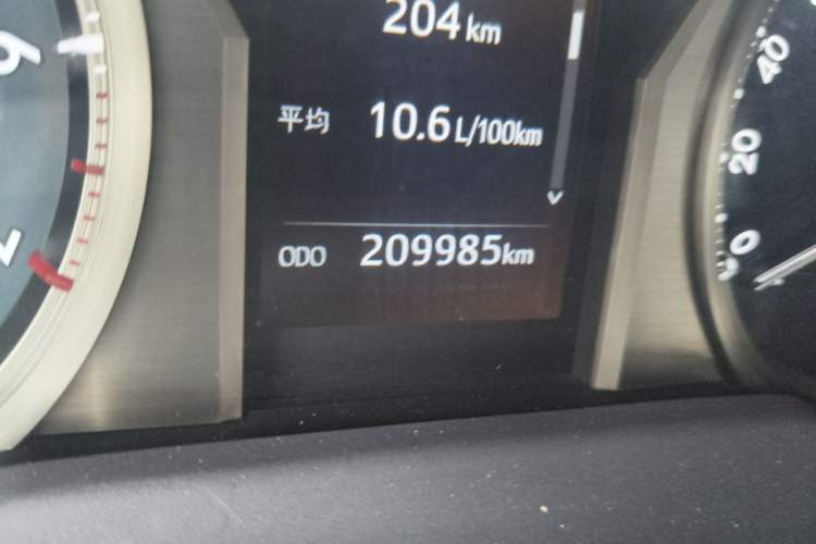 Used Toyota Prado 2019 3.5L Automatic TX-L Deluxe Edition with Rear-Mounted Spare Tire Odometer Close Up