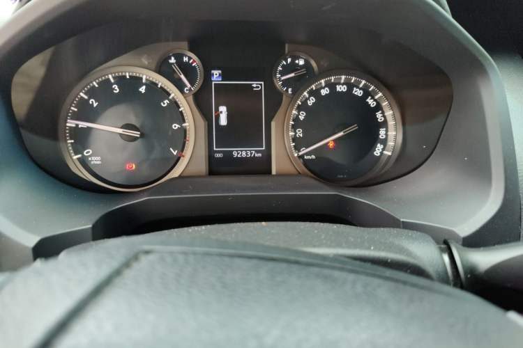 Used Toyota Prado 2019 3.5L Automatic TX-L Deluxe Edition with Rear-Mounted Spare Tire Odometer Close Up